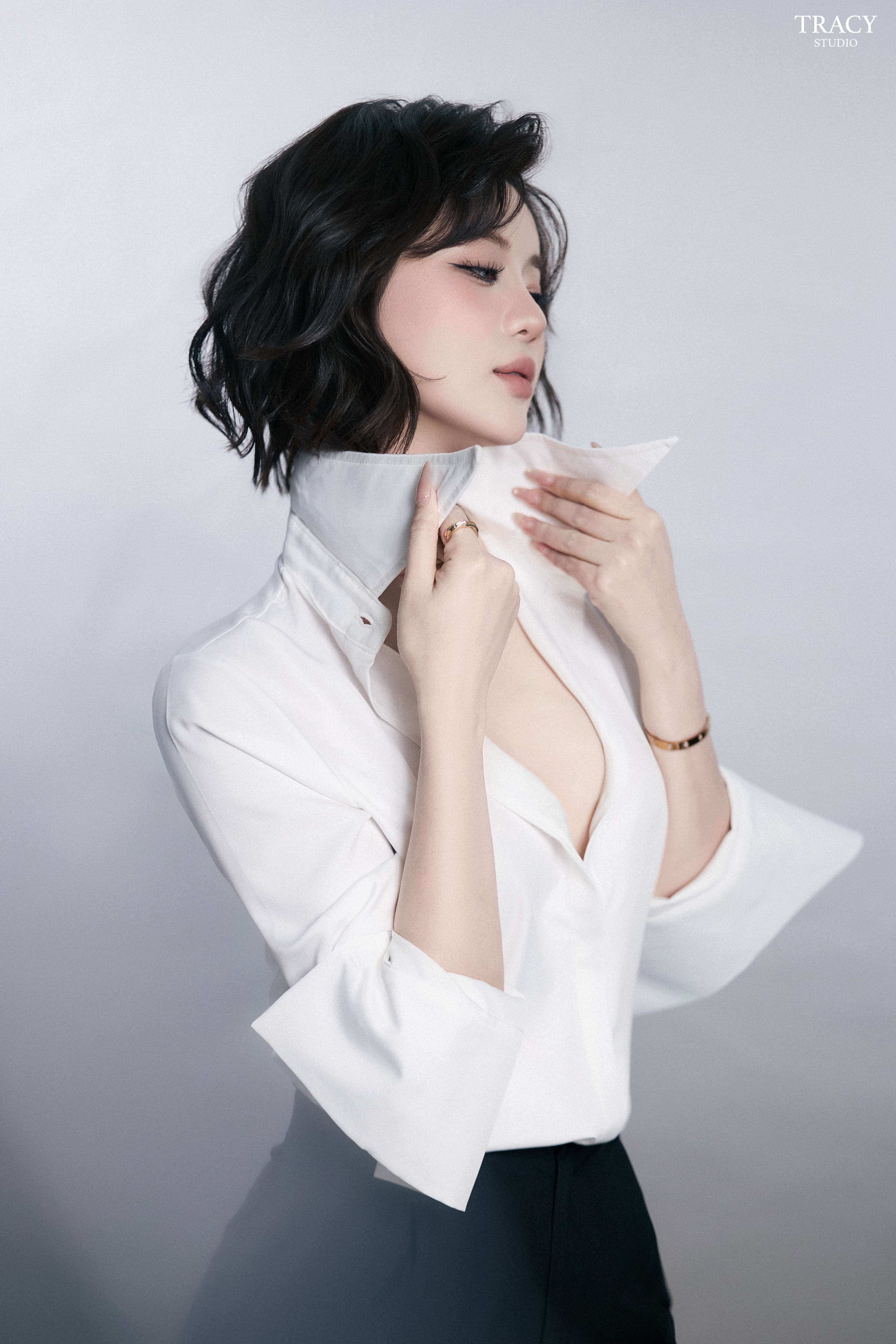 frontend/img/gallery/concept-basic/tracy-studio-chup-so-mi-trang-basic(16).jpg